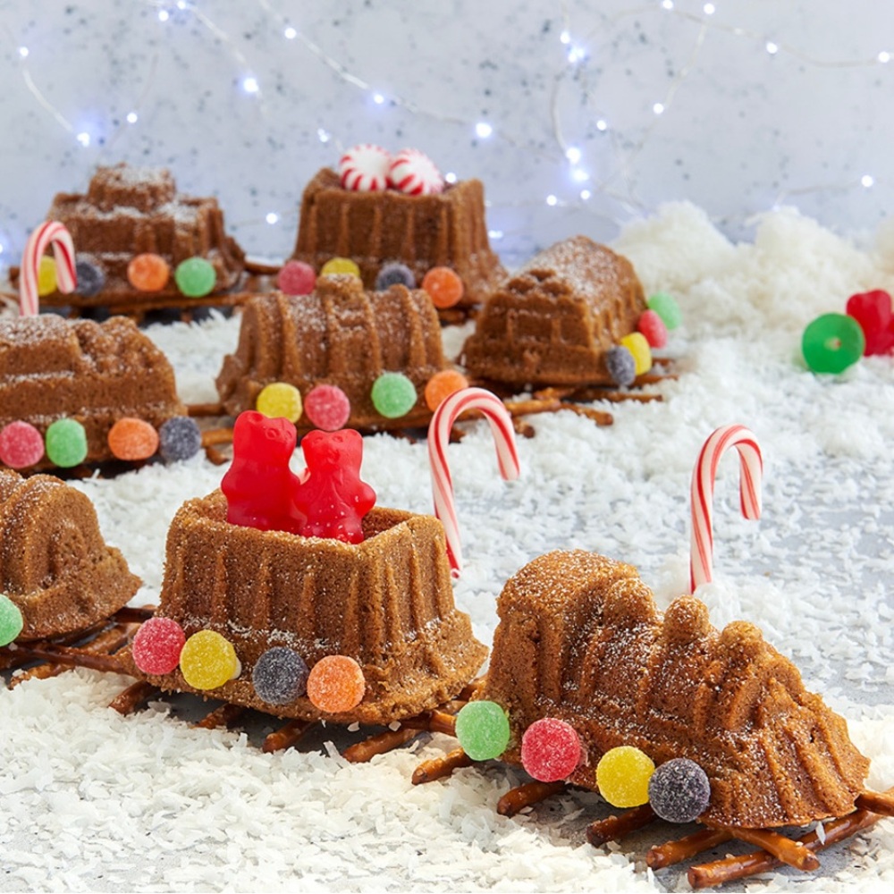 Nordic Ware Festive Train Mini Cake Pan - New With Tags - Train Birthday Cake